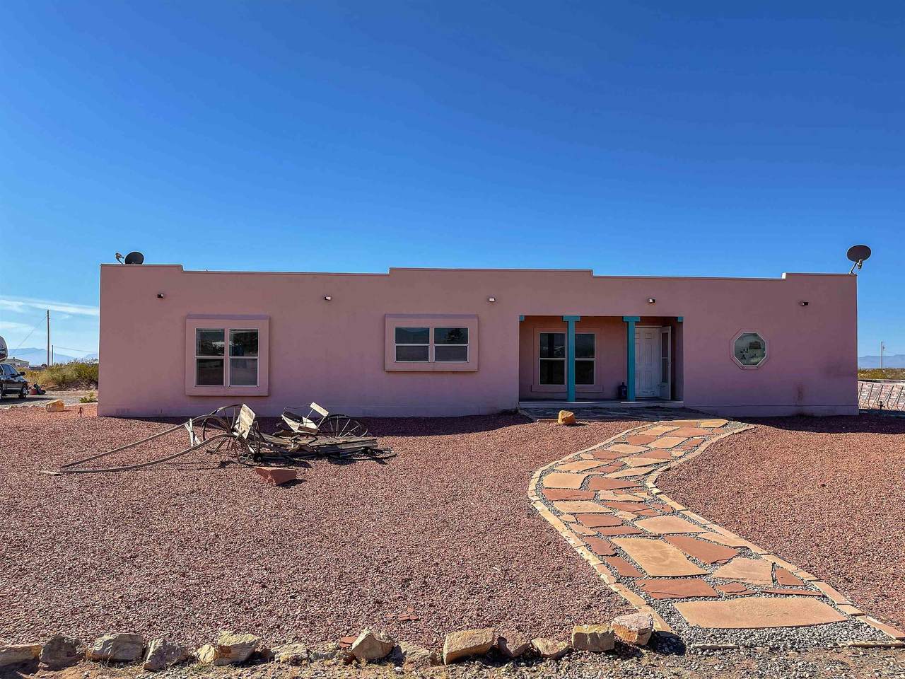 100 Moondale Rd - Photo 1