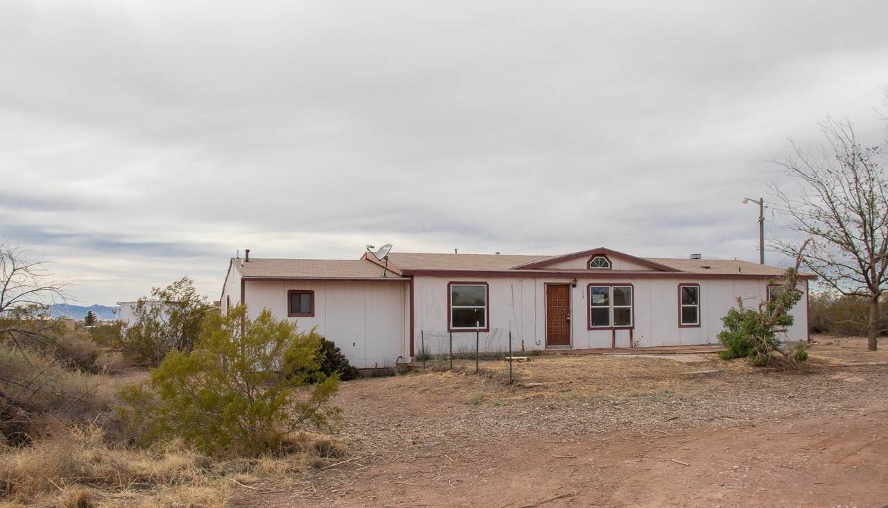 236 Sioux Trl - Photo 1