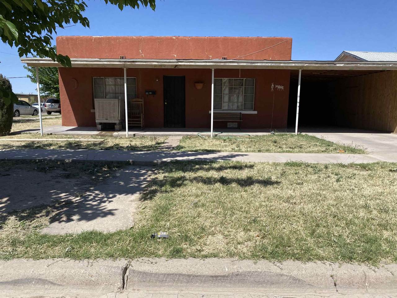 707 Fourth St - Photo 1