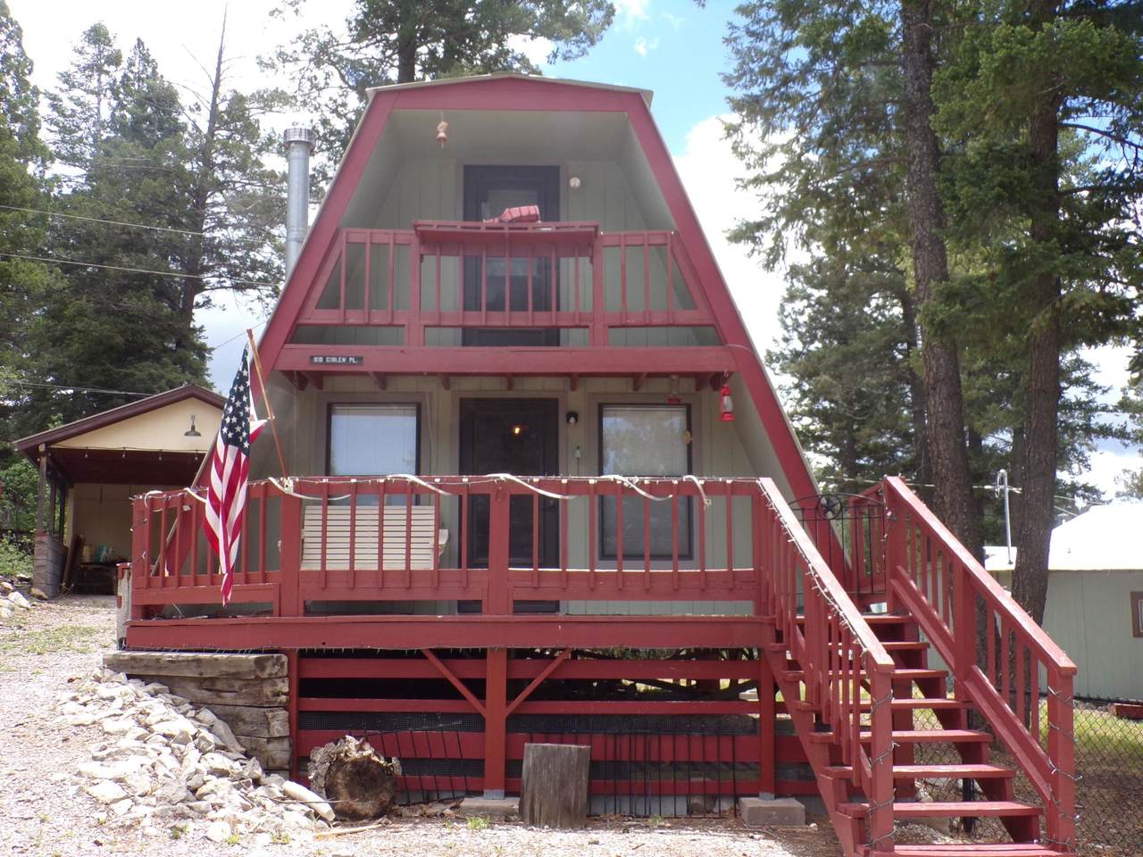 900 Curlew Pl - Photo 1