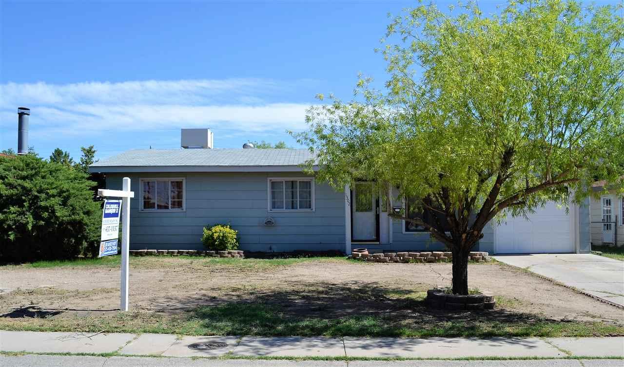 1302 Catalina Ln - Photo 1