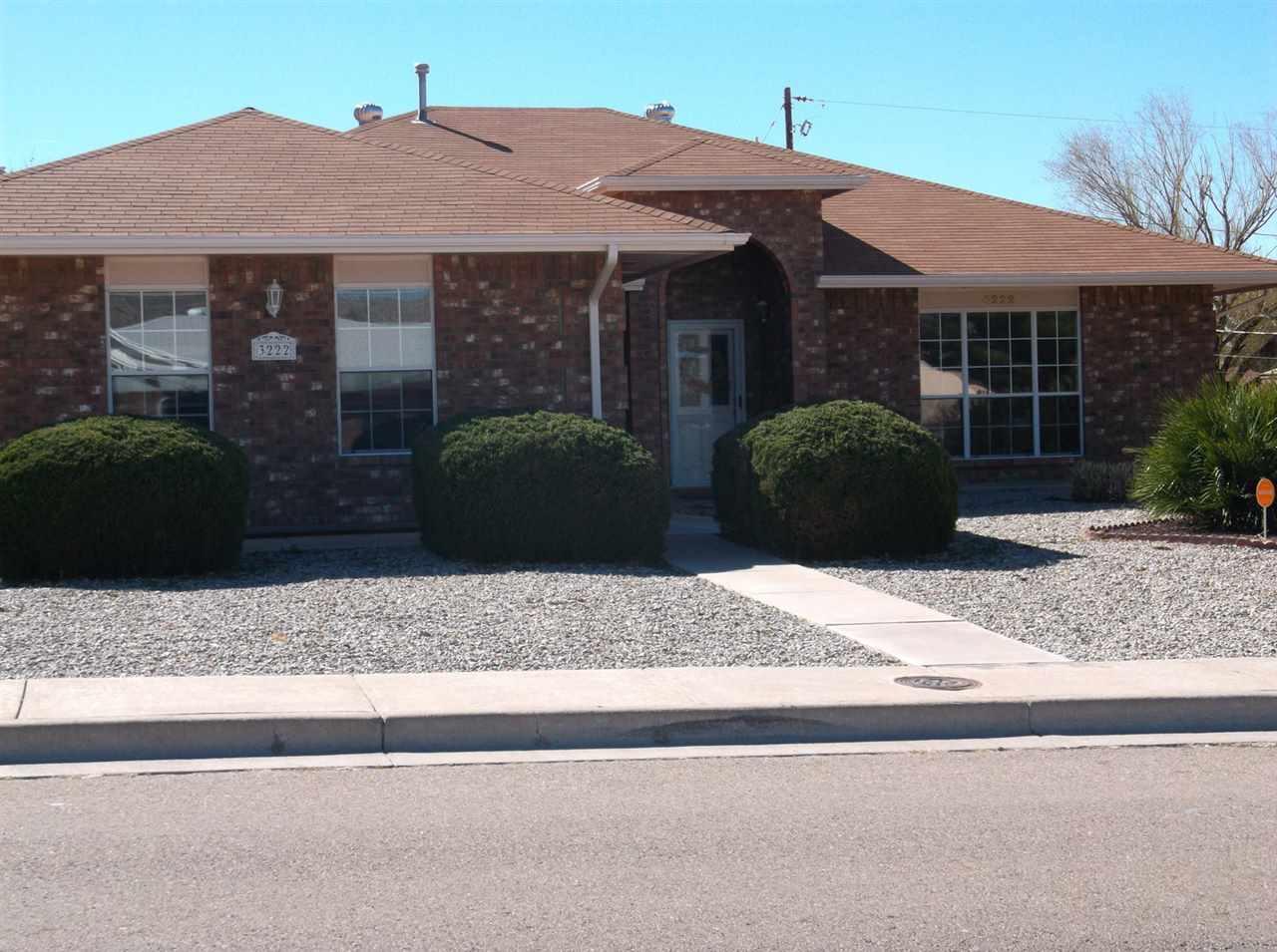 3222 Sunny Cir - Photo 1