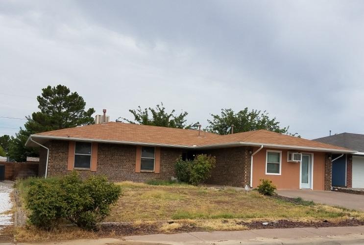 2409 Iowa Av - Photo 1
