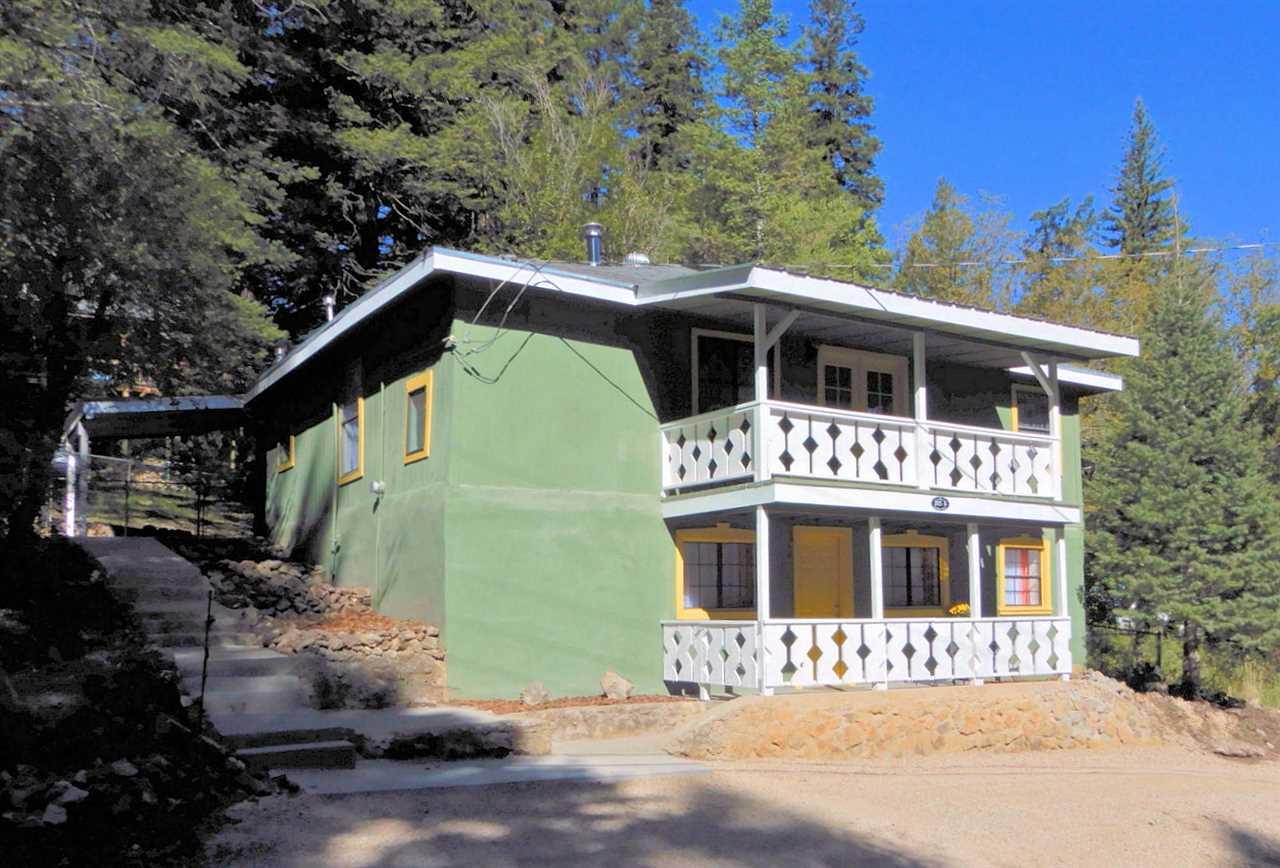205B Swallow Pl - Photo 1