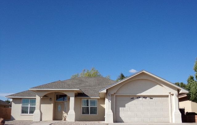 441 Brentwood Dr - Photo 1