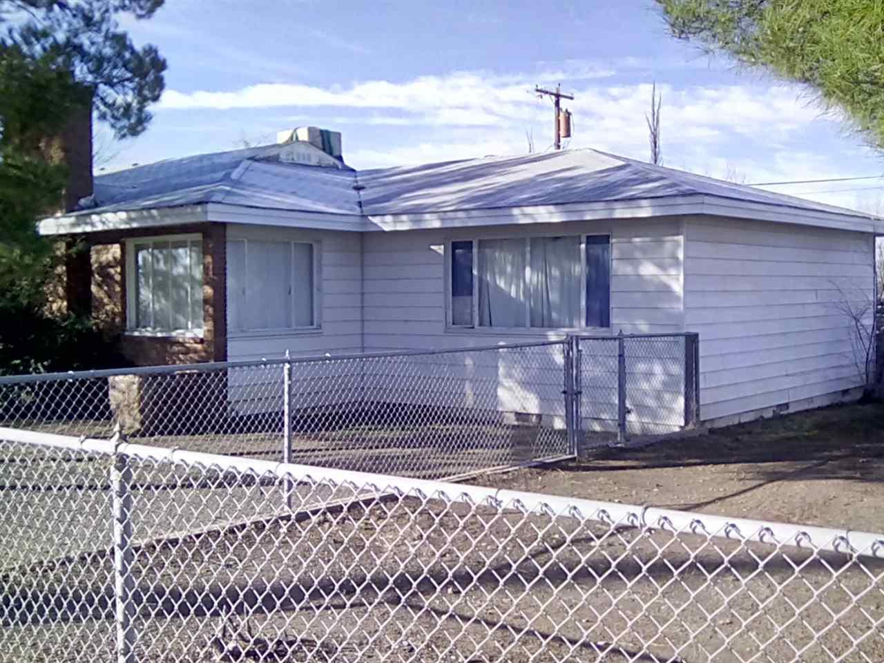 1211 Montezuma Ave - Photo 1