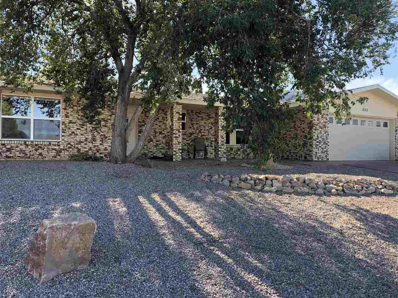 502 Sunset Av - Photo 1