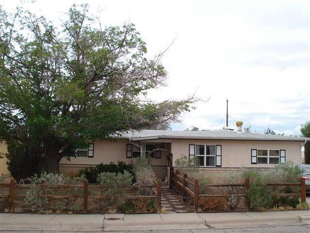 2705 Pontiac Dr - Photo 1