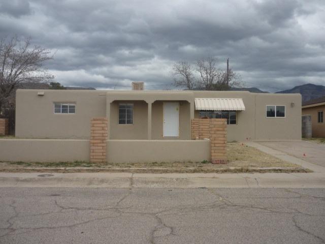 1740 Van Court - Photo 1
