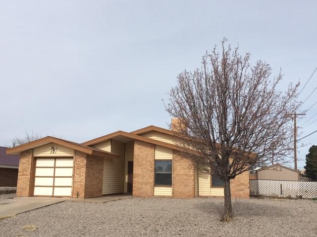 741 Russell Ct - Photo 1