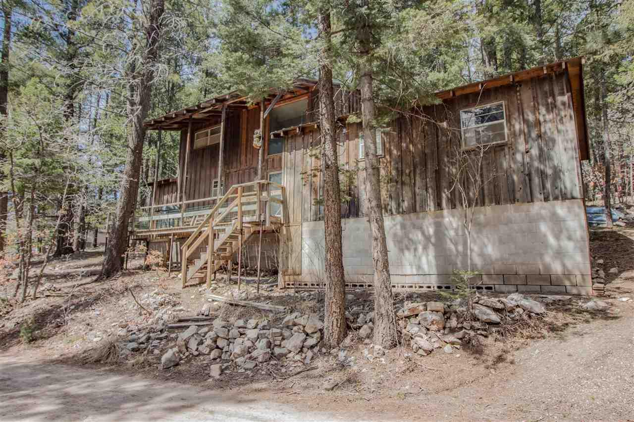 504 Panther Ave - Photo 1