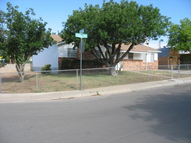 2501 Yale Av - Photo 1
