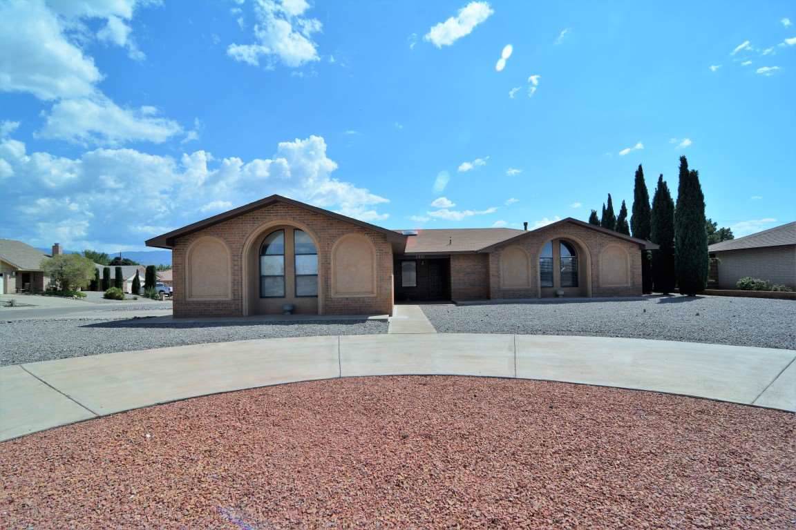 3901 Scenic Dr - Photo 1