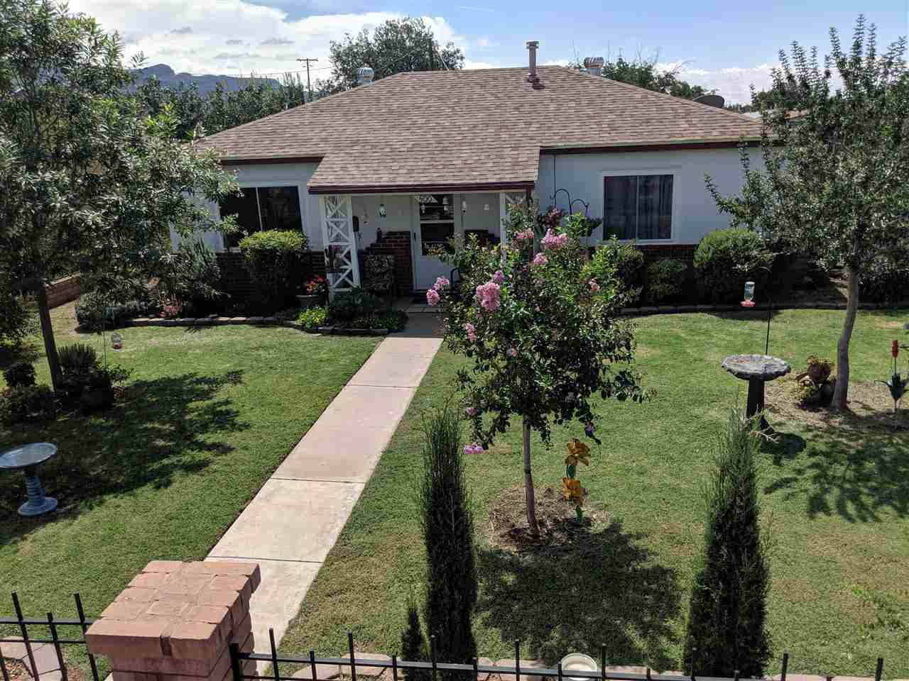500 Dewey Ln - Photo 1