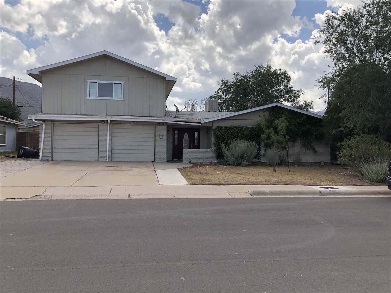 2506 Stanford Av - Photo 1
