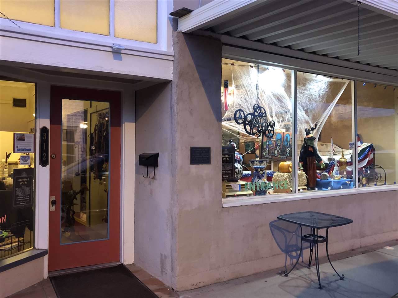 312 Granada - Photo 1