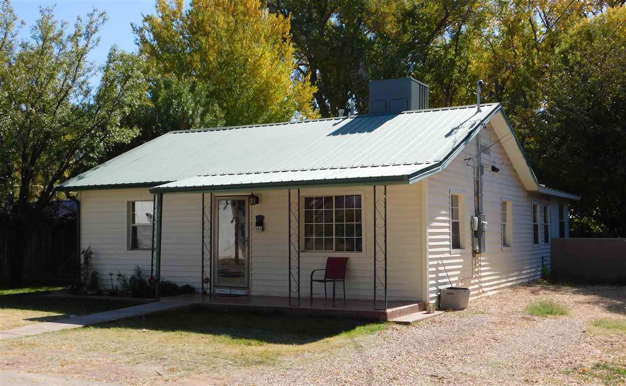 505 Cedro St - Photo 1