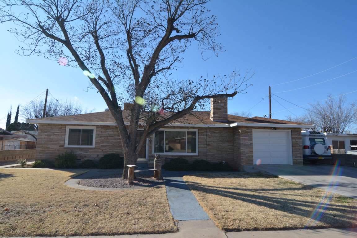 1605 Indiana Av - Photo 1