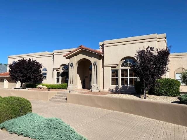 2423 Desert Hills Dr - Photo 1