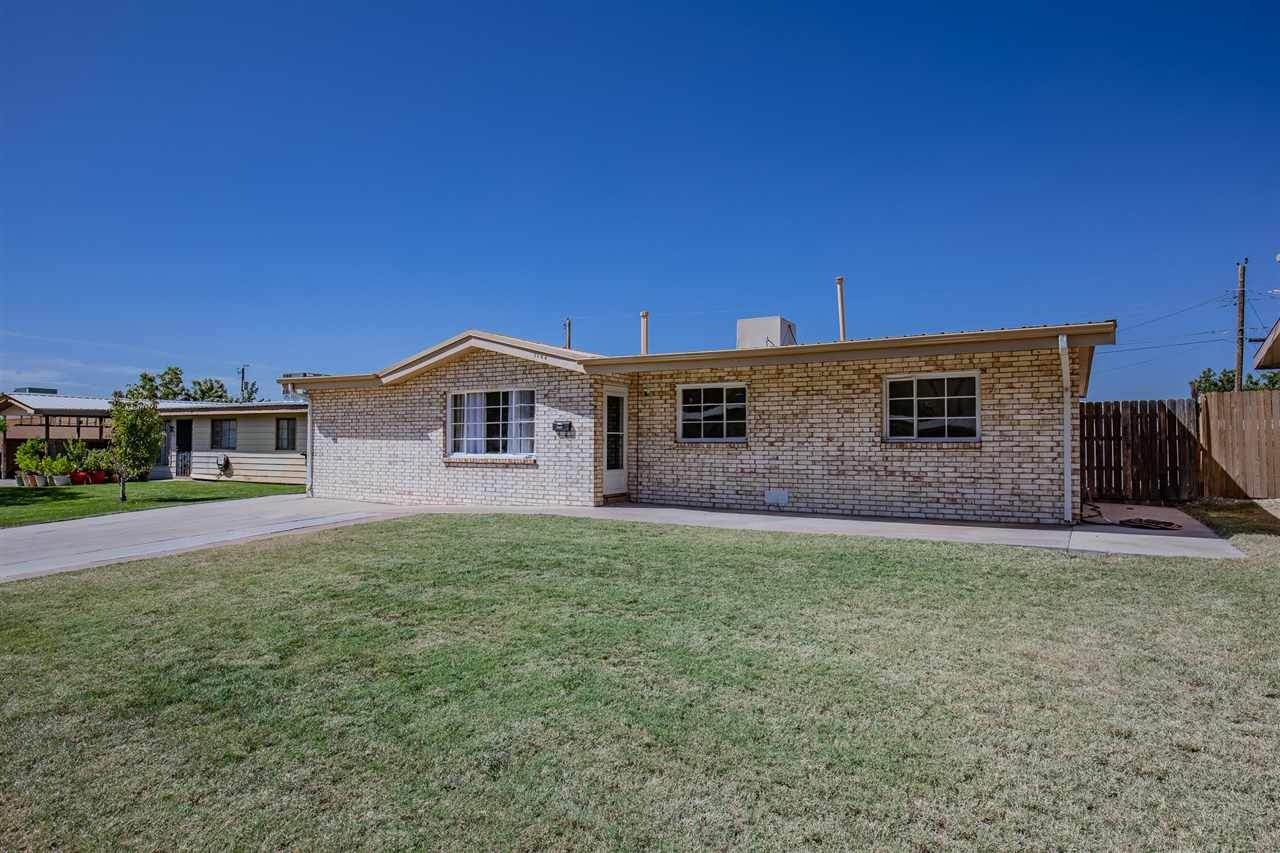 1103 Bellamah Dr - Photo 1