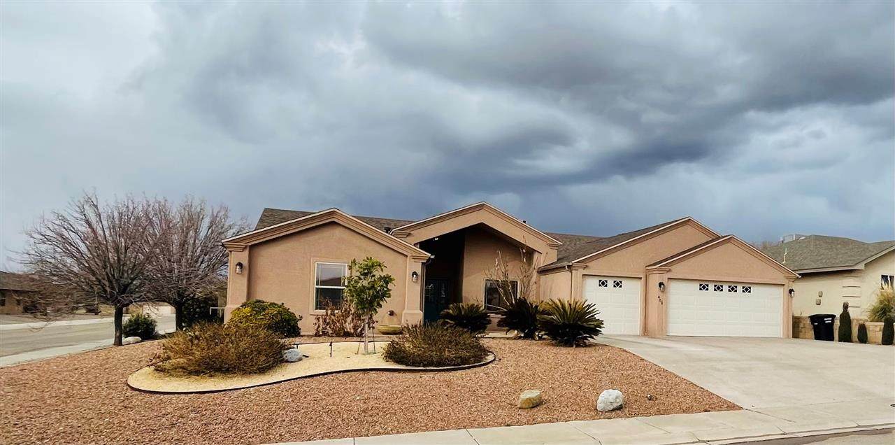 405 Camino Real - Photo 1