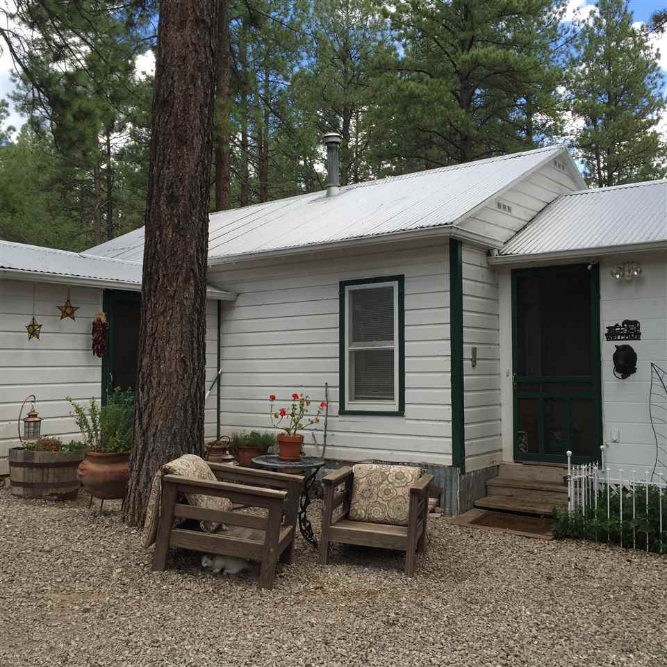 49 Circle Dr - Photo 1