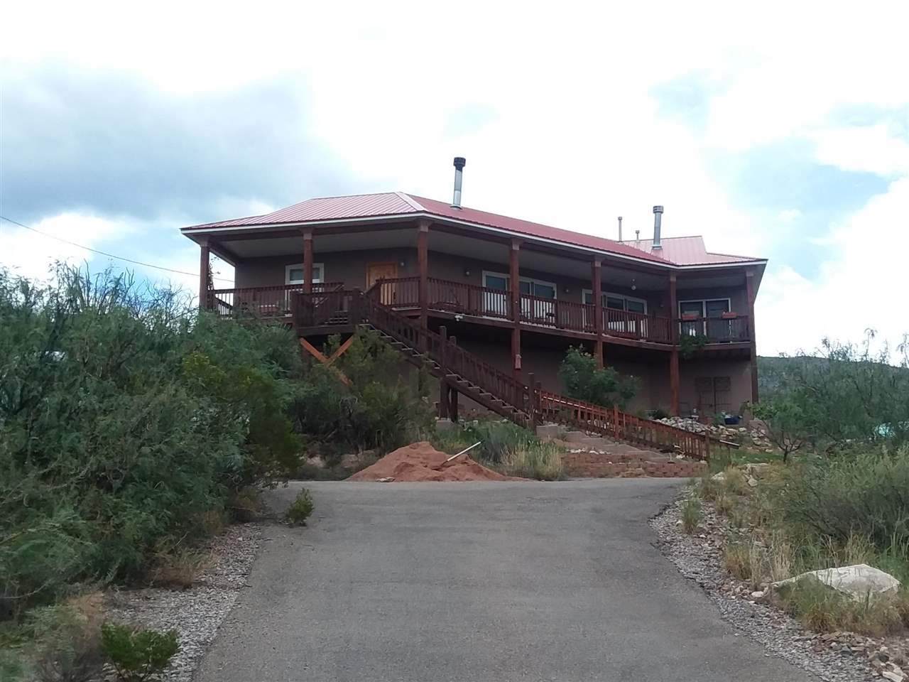 1434 Melanie Ln - Photo 1