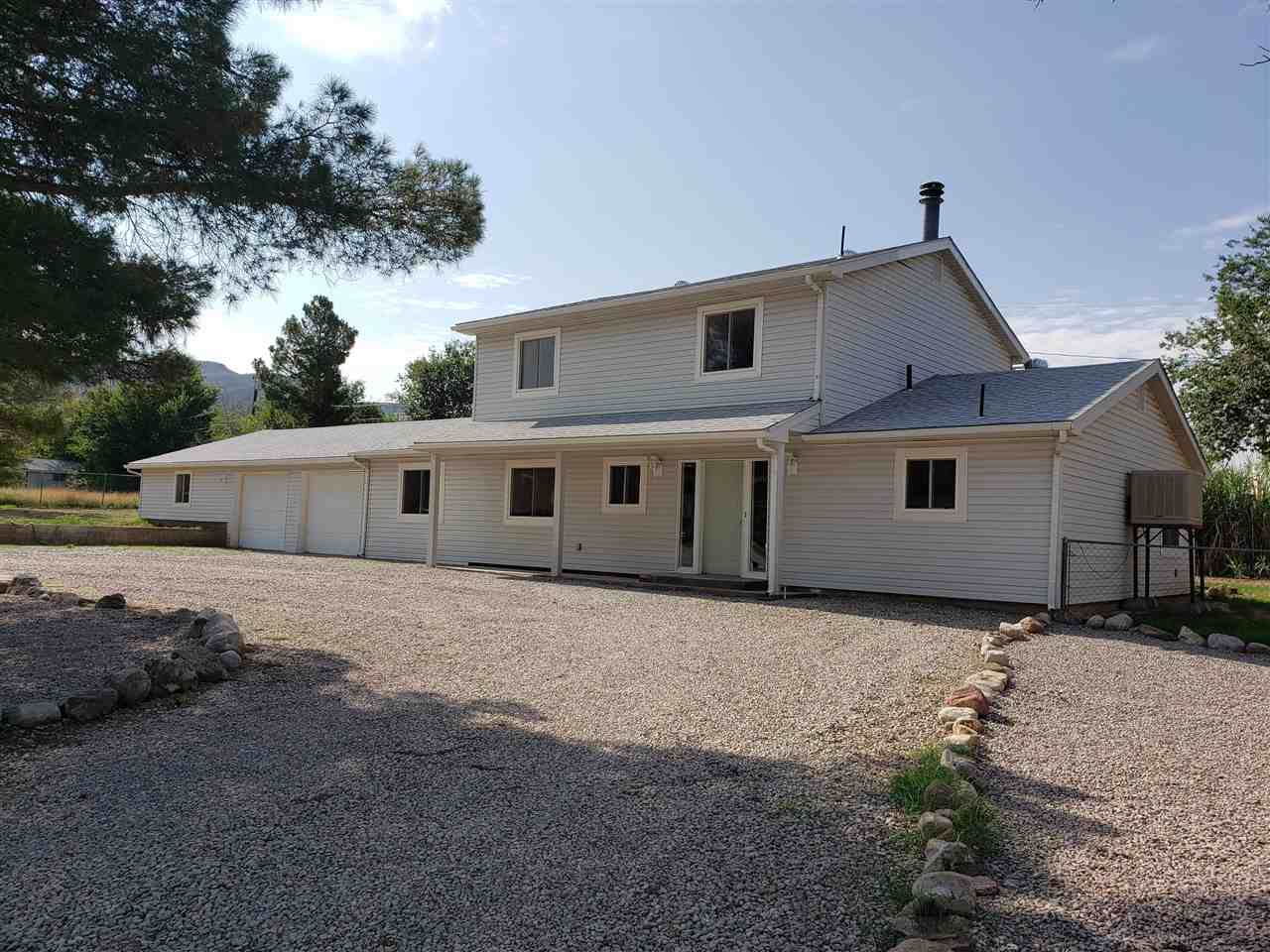 2100 Gill Dr - Photo 1