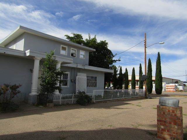 300 Twenty-Fourth St - Photo 1