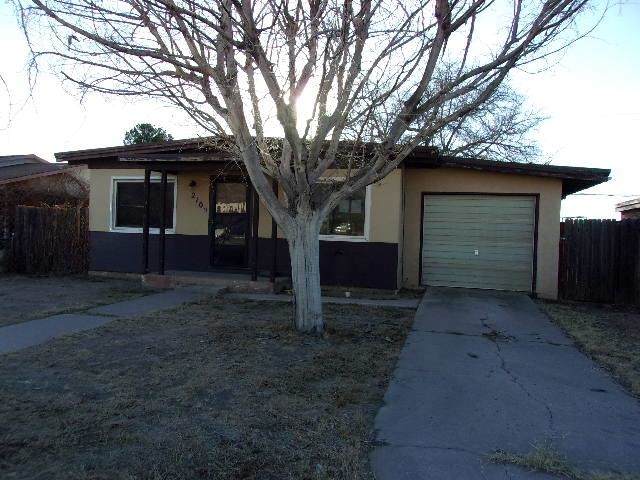 2109 Pecan Dr - Photo 1