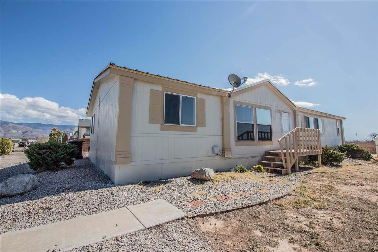 1469 Post Av - Photo 1