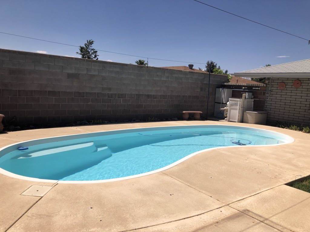 3012 Sunland Dr - Photo 1