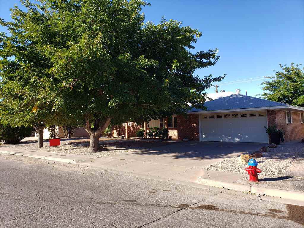 1907 Arizona Av - Photo 1