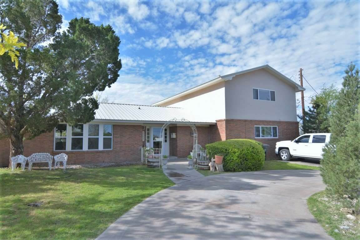 2500 Aspen Dr - Photo 1