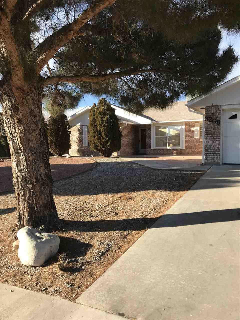 3209 Sunrise Av - Photo 1