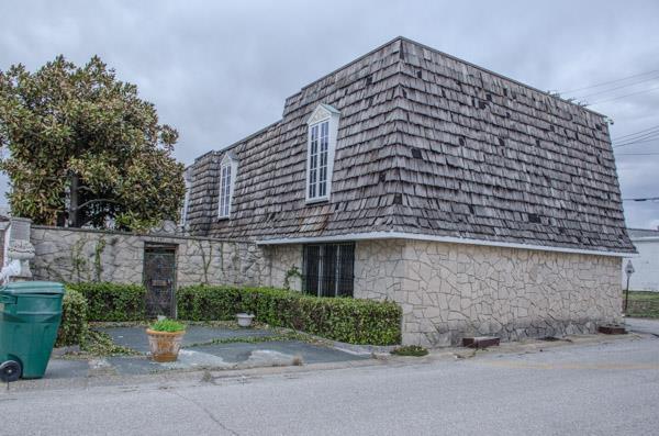 737 Cumberland - Photo 1