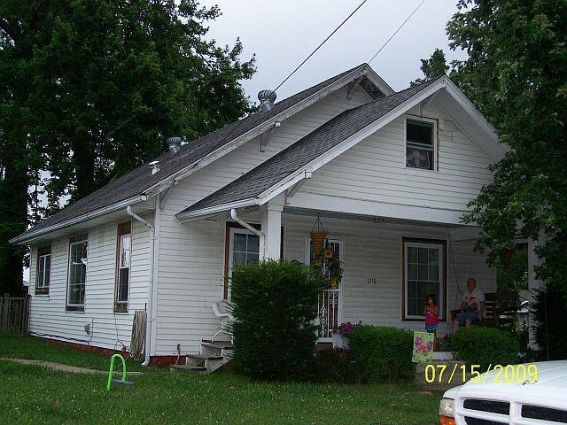 1216 Haynes Avenue - Photo 1
