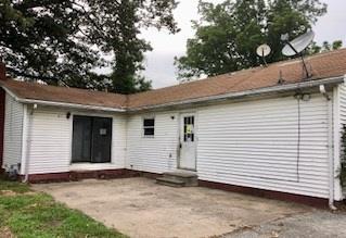 613 Browns Lane - Photo 1