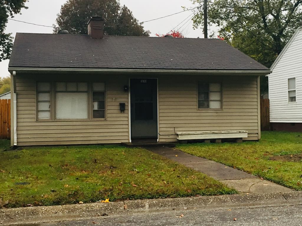 1810 Chesterfield Dr. N - Photo 1