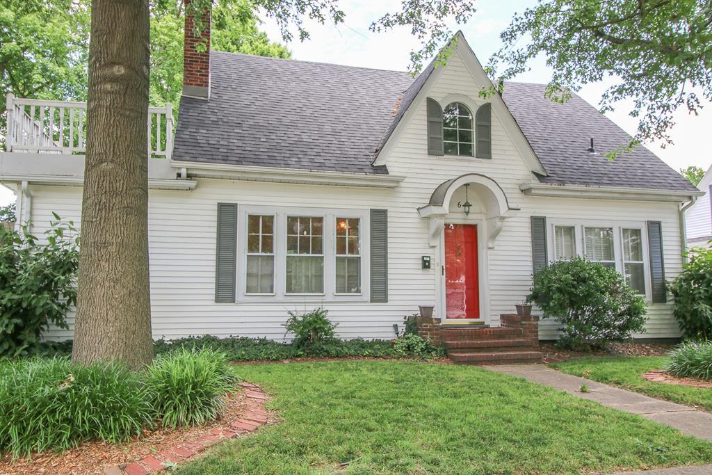 6 Colonial Ct - Photo 1