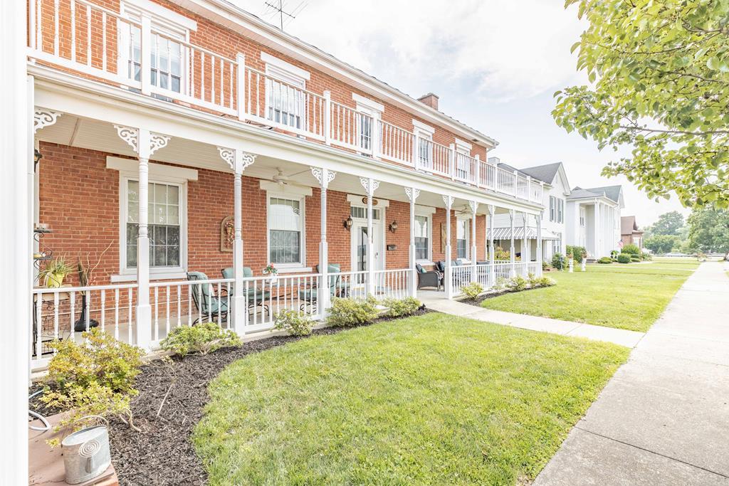 504 West Main Street - Photo 1
