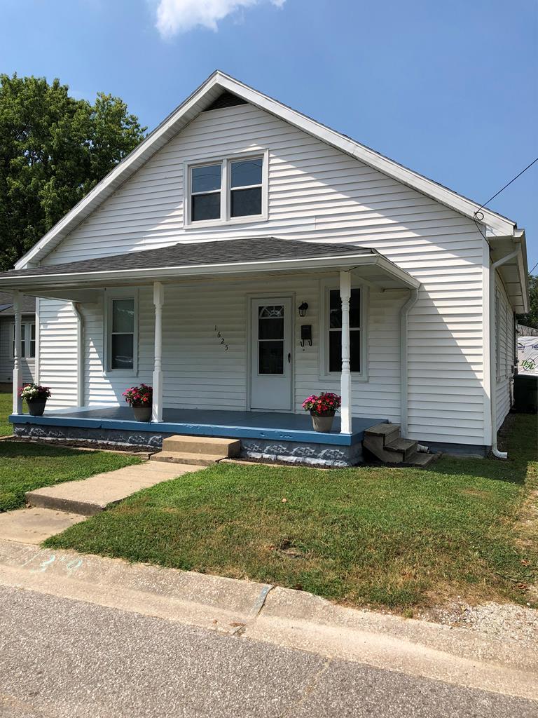 1625 Mayo Avenue - Photo 1