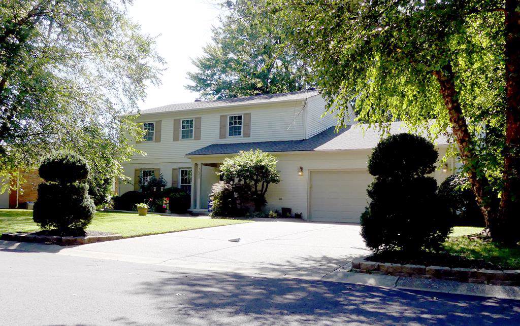 3602 Royal Dr - Photo 1