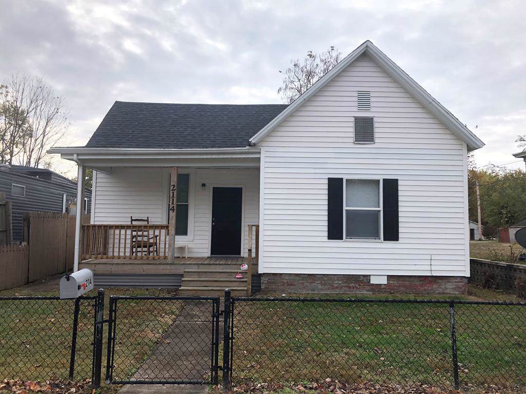 2114 W. 5th Street - Photo 1