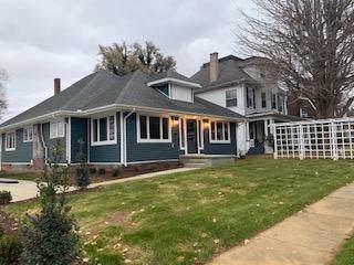 207 Phillips Ct - Photo 1
