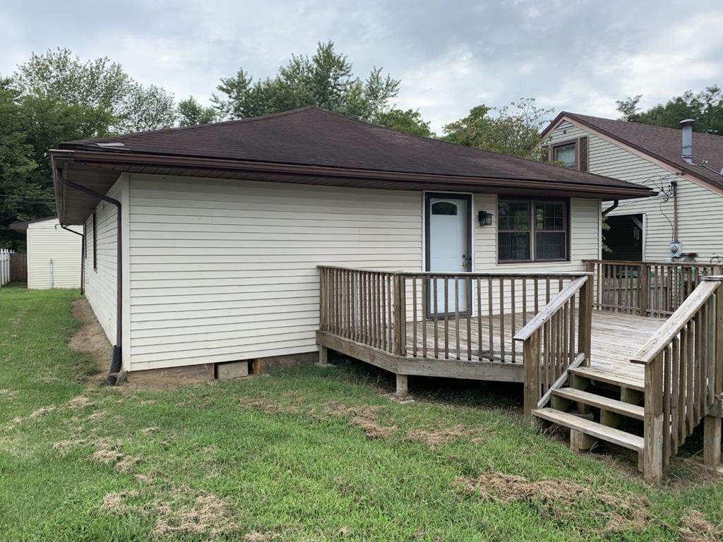 1604 Leitchfield Road - Photo 1