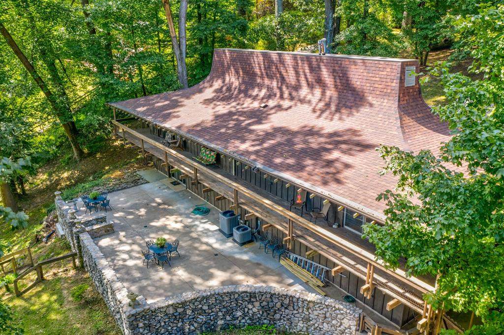868 Pleasure Point West - Photo 1