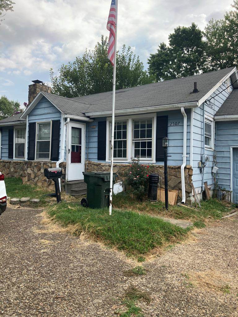 2507 Veach Road - Photo 1