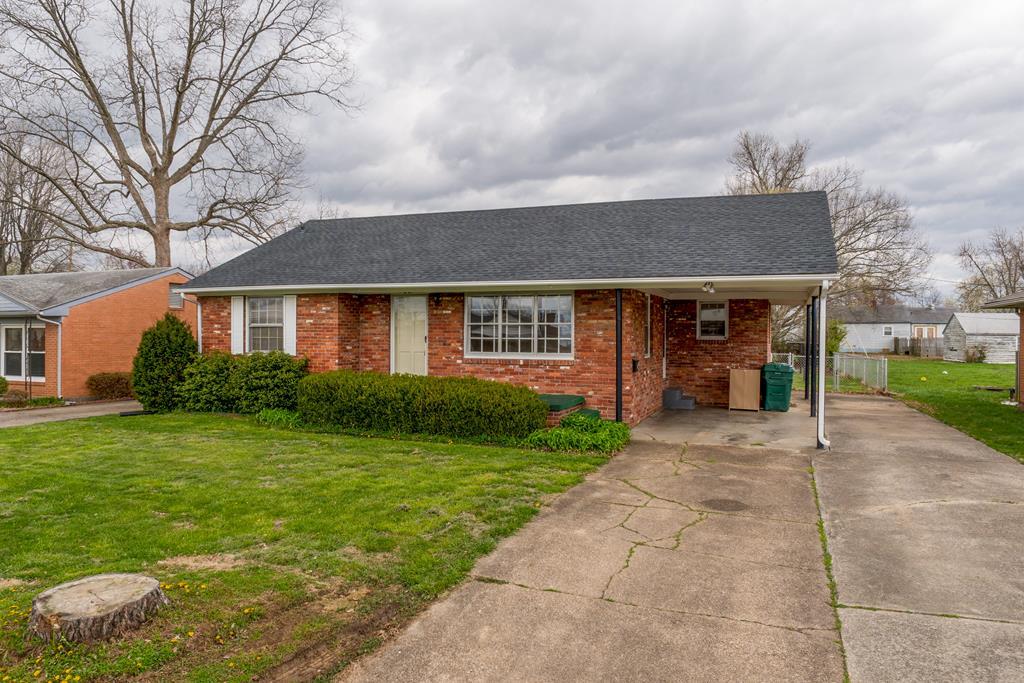 207 Stockton Drive - Photo 1