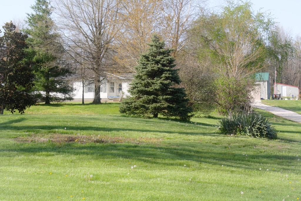751 Hwy 140 W - Photo 1